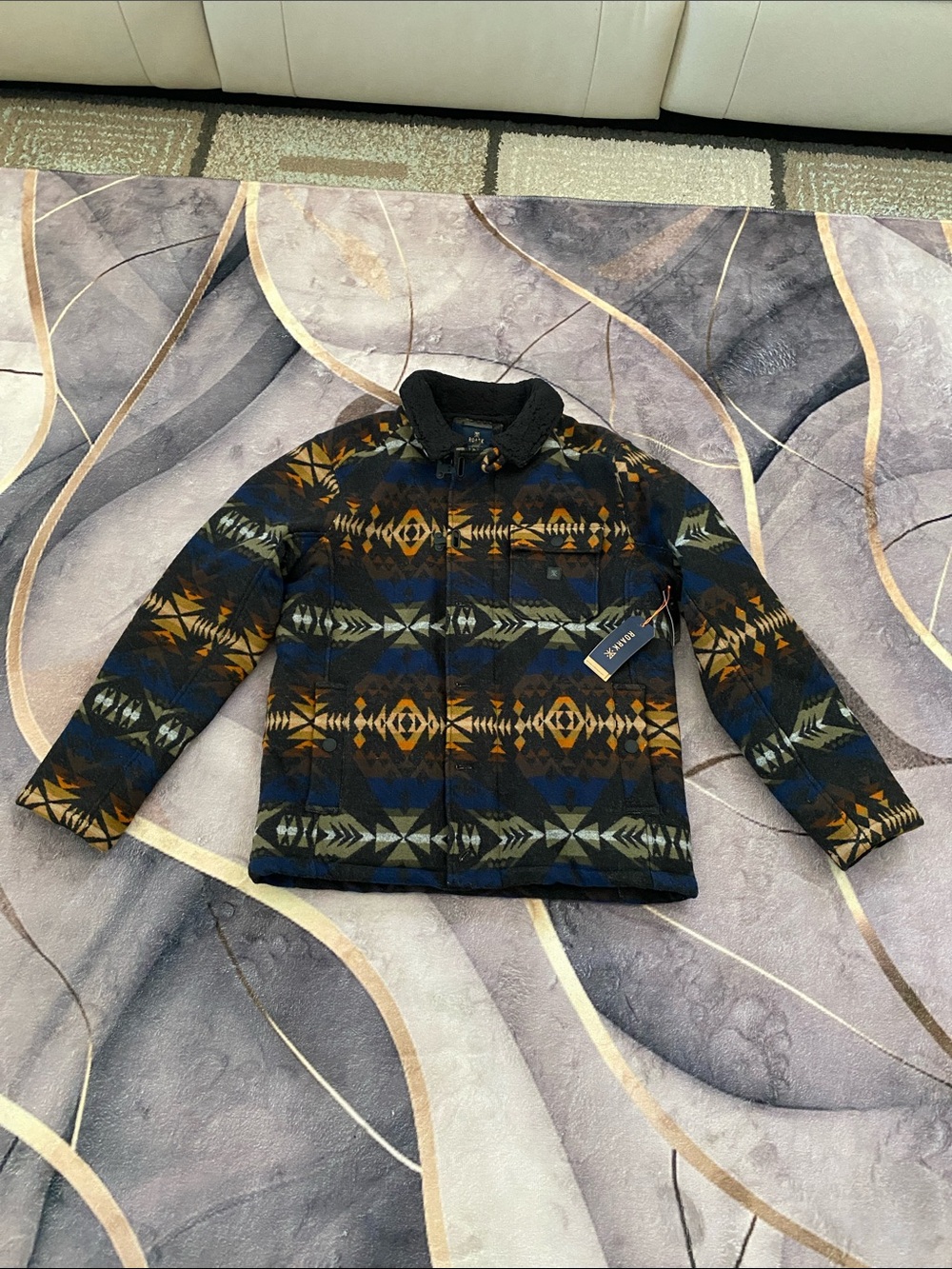 New with tag Roark X Pendleton heavyweight jacket shirt men’s size M